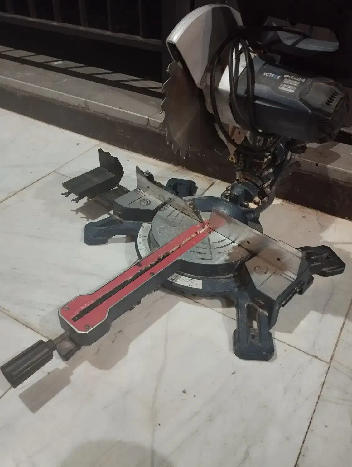 فارسی بر|ابزارآلات|تنکابن, |دیوار