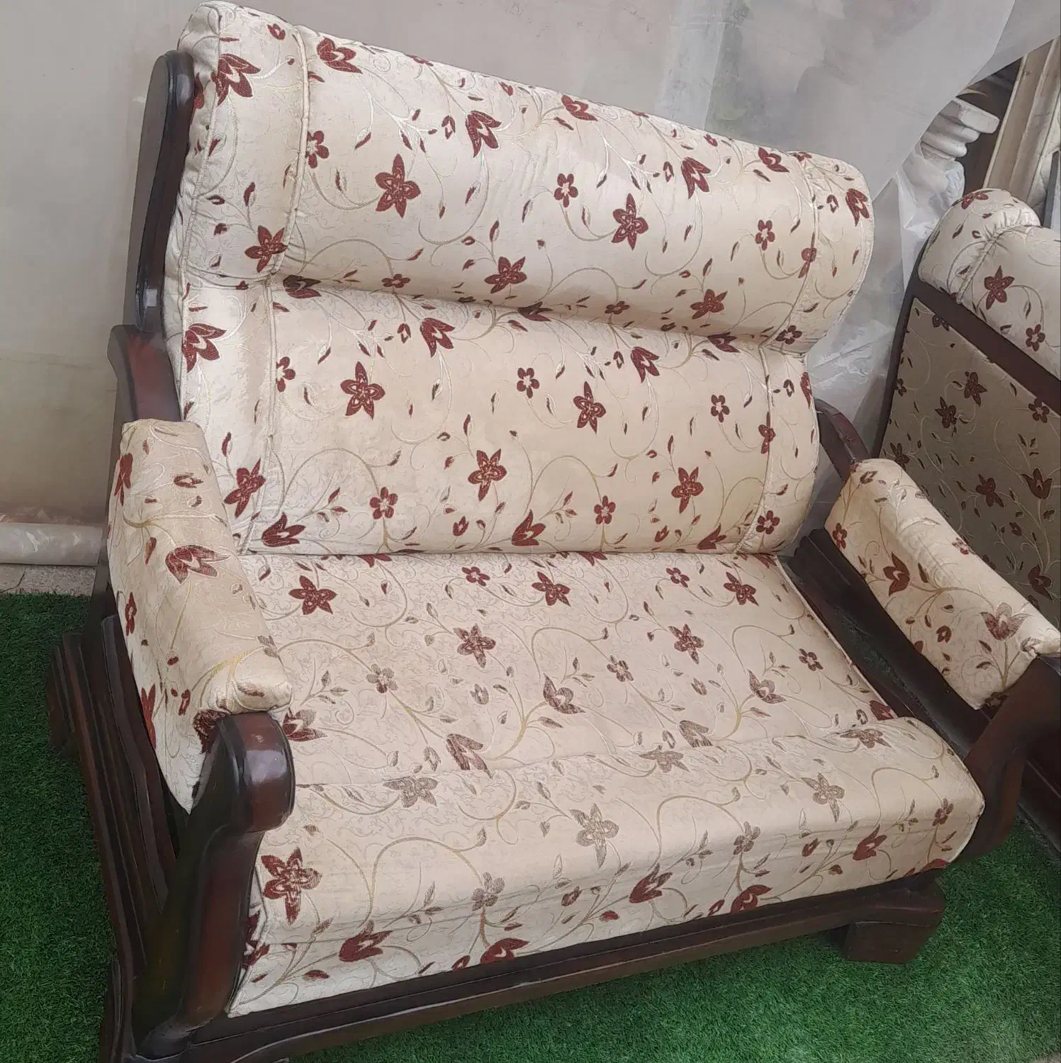 مبل سالم|مبلمان خانگی و میز عسلی|کومله, |دیوار