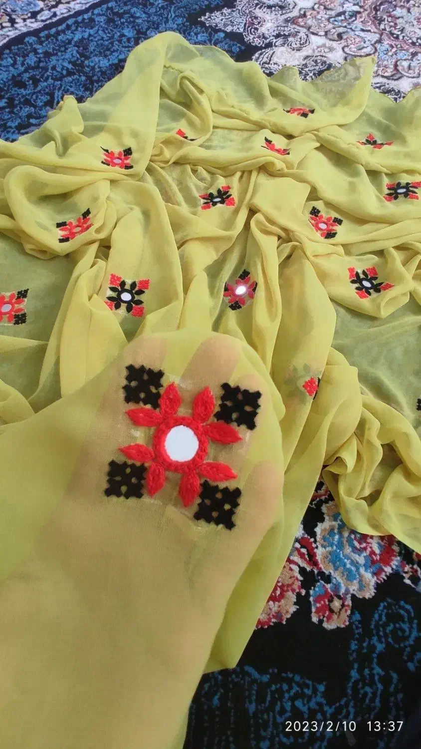 دوچگر آینه|لباس|خاش, |دیوار