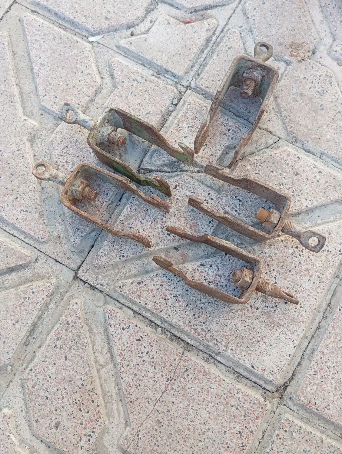 کلیپس|مصالح و تجهیزات ساختمان|پارسآباد, |دیوار