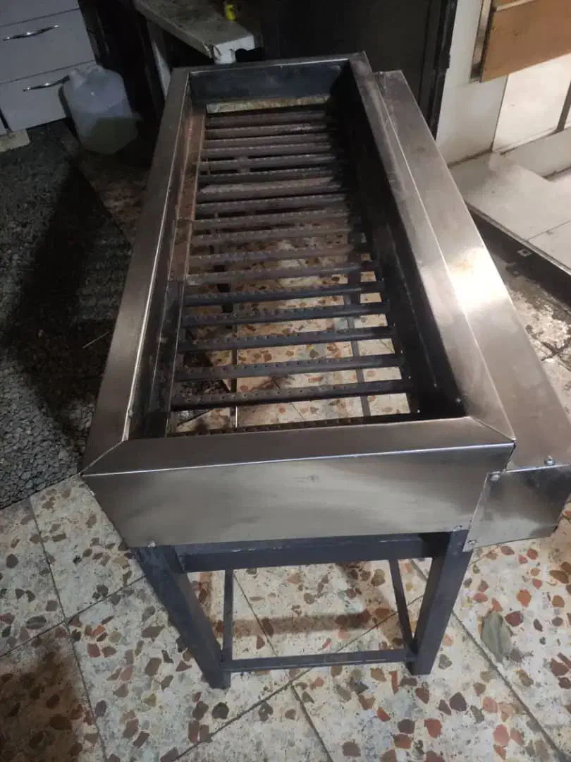 منقل کبابی|کافی‌شاپ و رستوران|شیراز, میرزاکوچک خان|دیوار