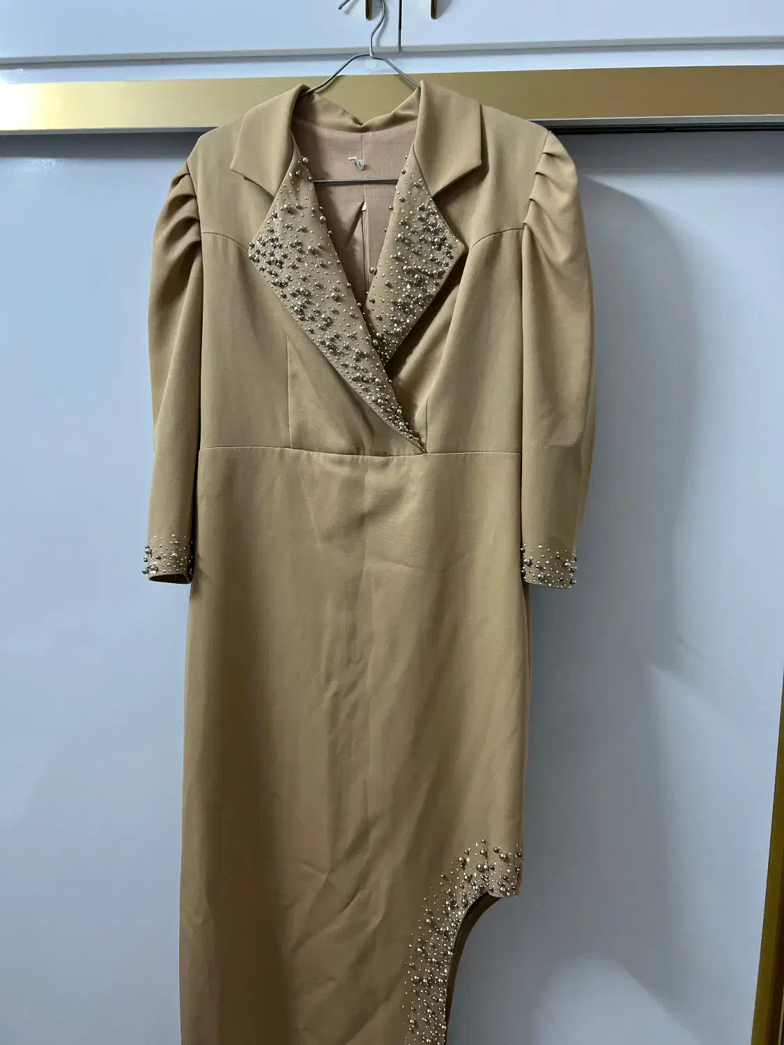 پیراهن مجلسی|لباس|اردبیل, |دیوار