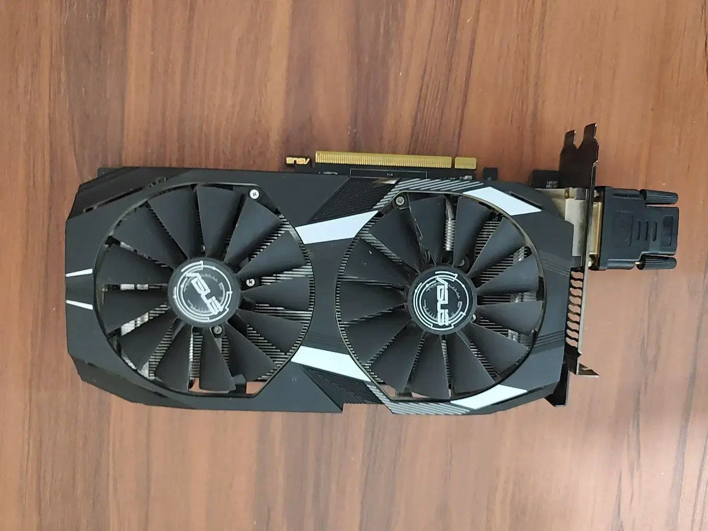 گرافیک r x 580|قطعات و لوازم جانبی رایانه|زابل, |دیوار