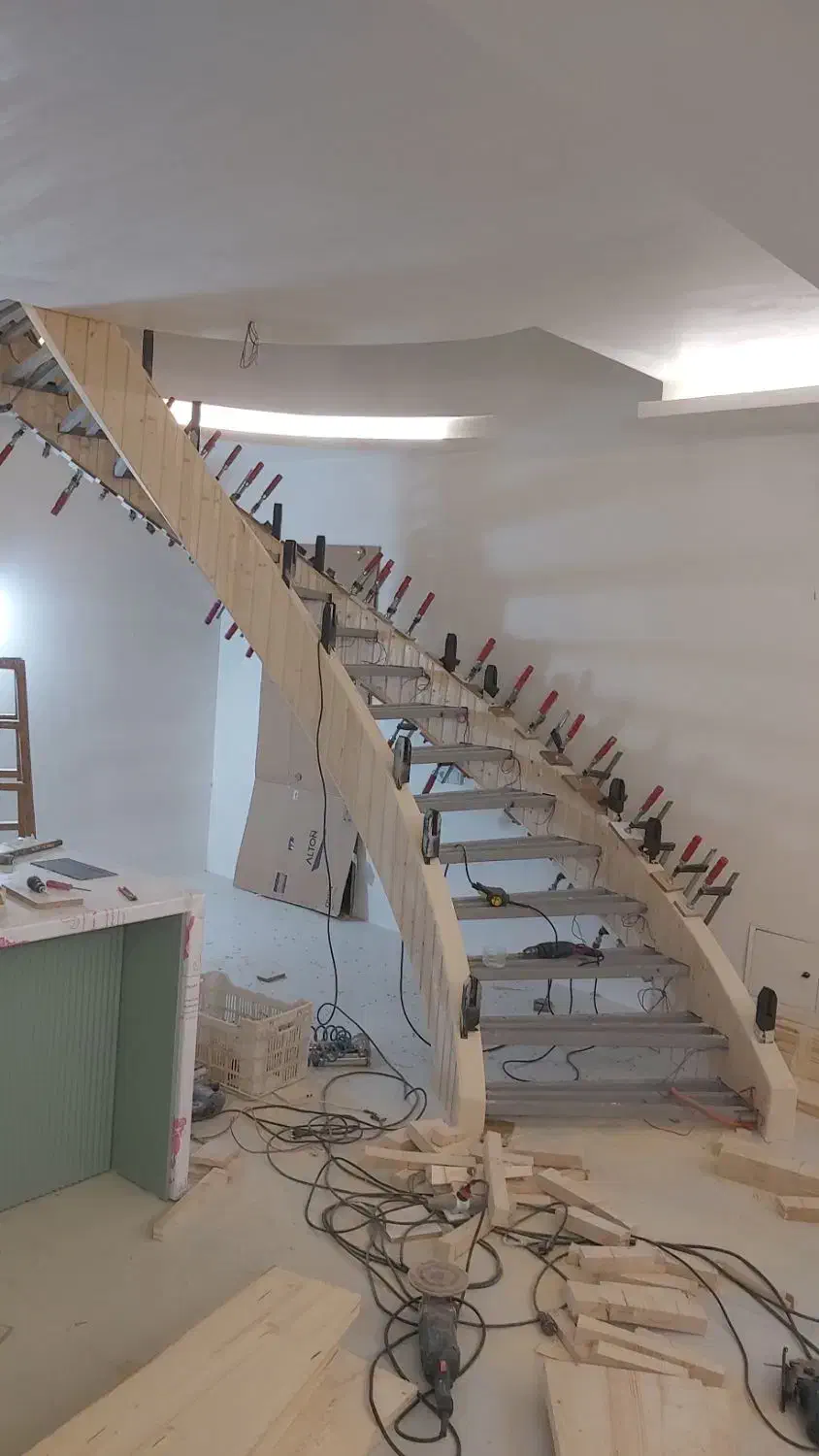 شاگرد جهت کار در نجاری کابینت سازی|استخدام صنعتی، فنی، مهندسی|تنکمان, |دیوار