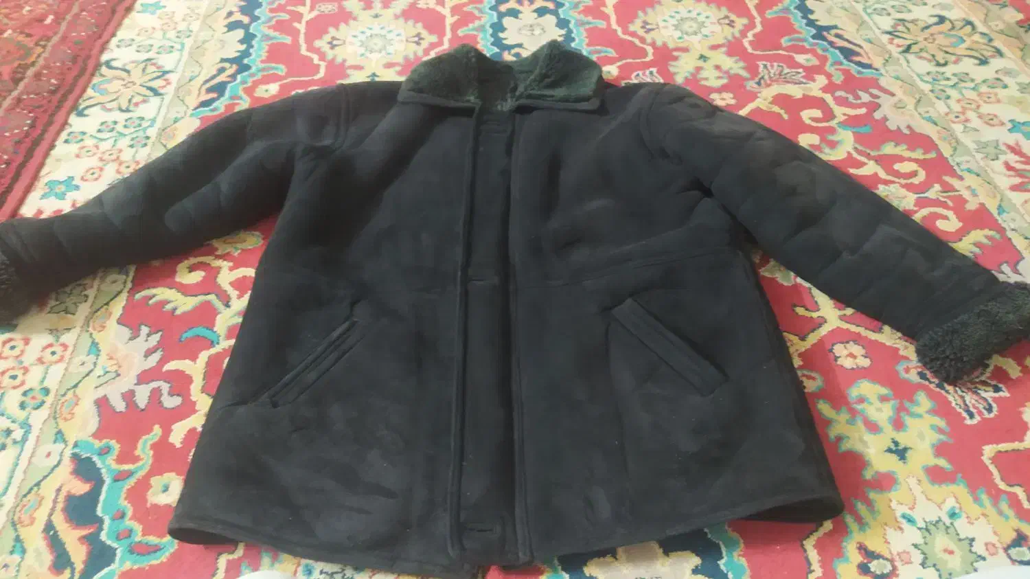 کاپشن خیلی ضخیم|لباس|جلفا, |دیوار