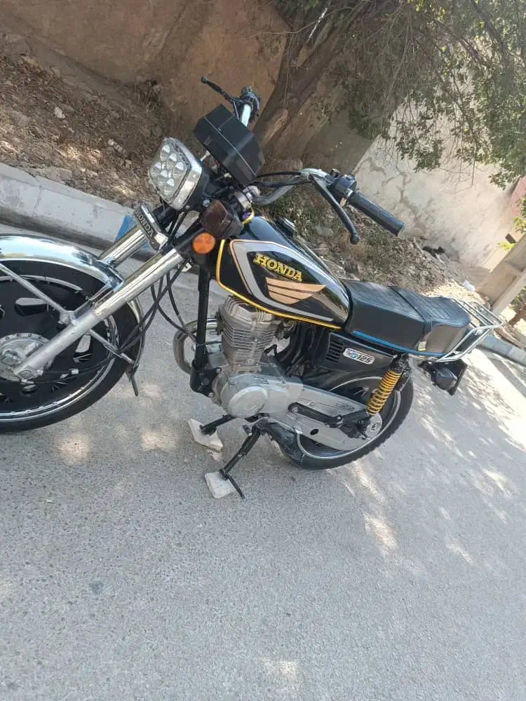 موتور هندا لیفان مدل 1394|موتورسیکلت|شیراز, بیمارستان اعصاب و روان محرری|دیوار