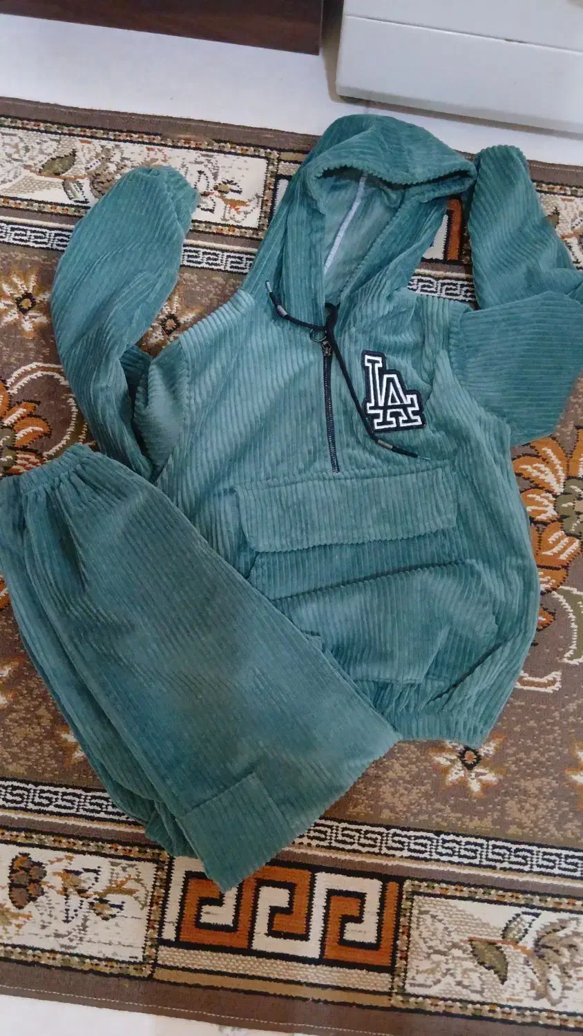 هودی  و شلوار|لباس|پردیس, فاز ۸|دیوار