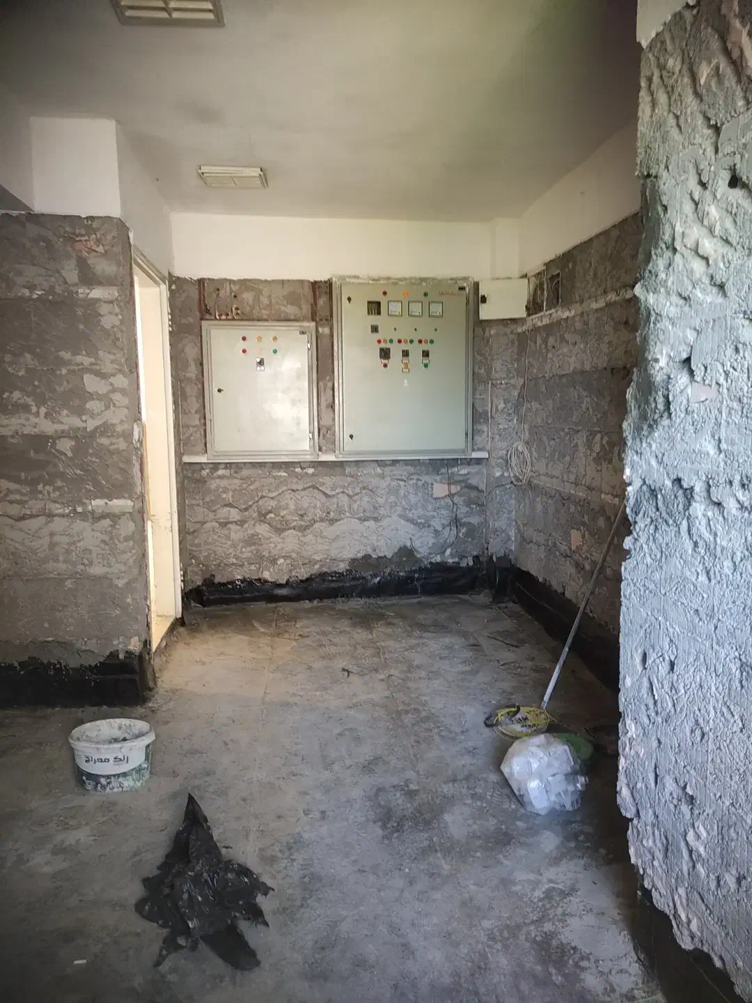 برق کشی ورفع ایراد ساختمانی وصنعتی|خدمات پیشه و مهارت|ساوه, |دیوار