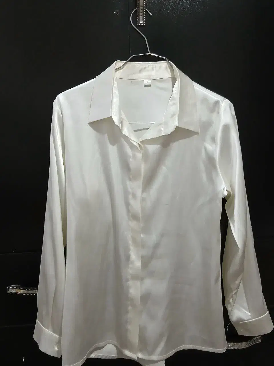 لباس|لباس|اراک, |دیوار