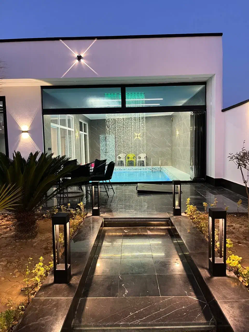 کافیست یک بار امتحان کنید ۲۴ س|خدمات نظافت|قم, پردیسان|دیوار