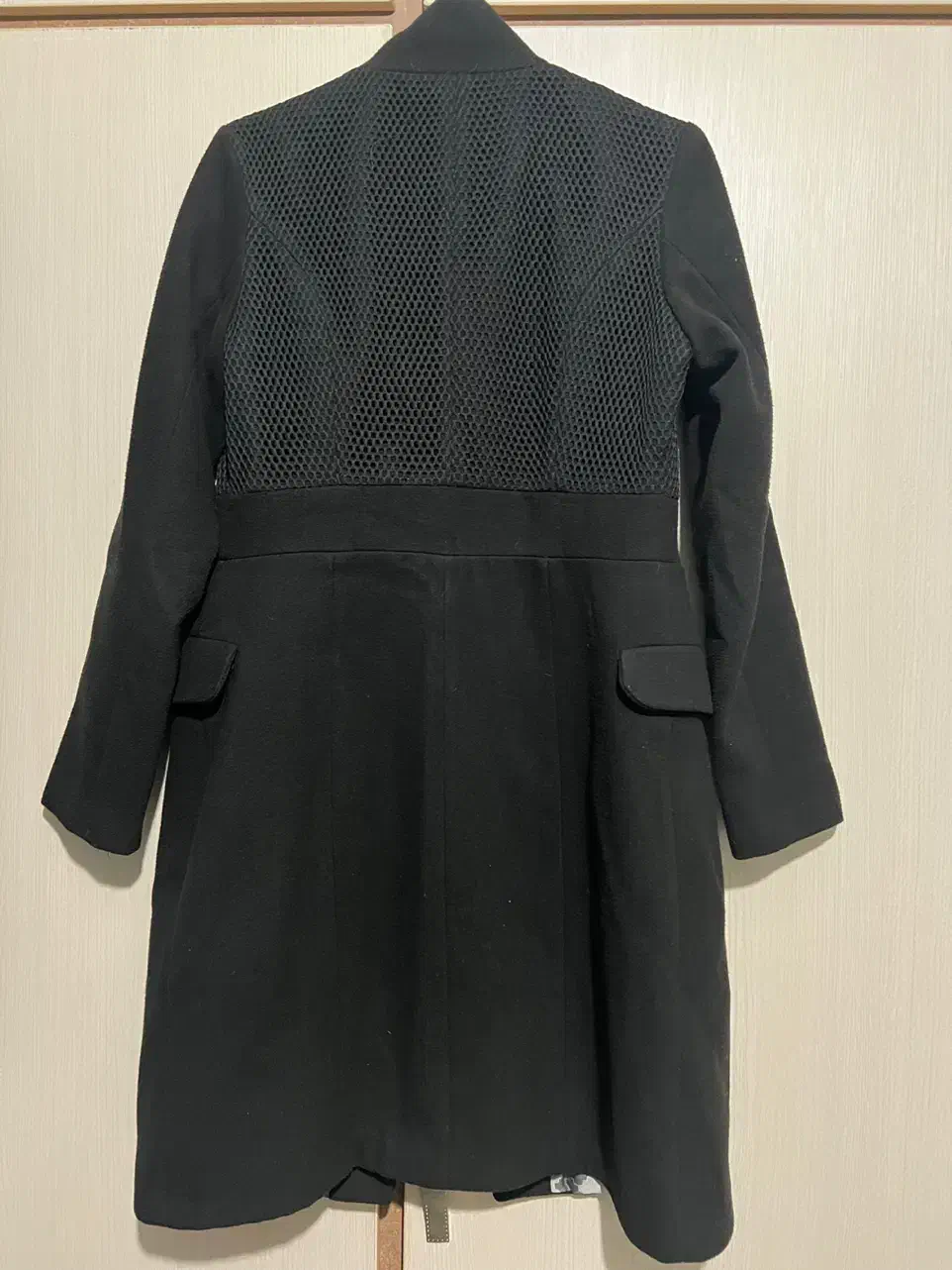 پالتو|لباس|گنبد کاووس, |دیوار