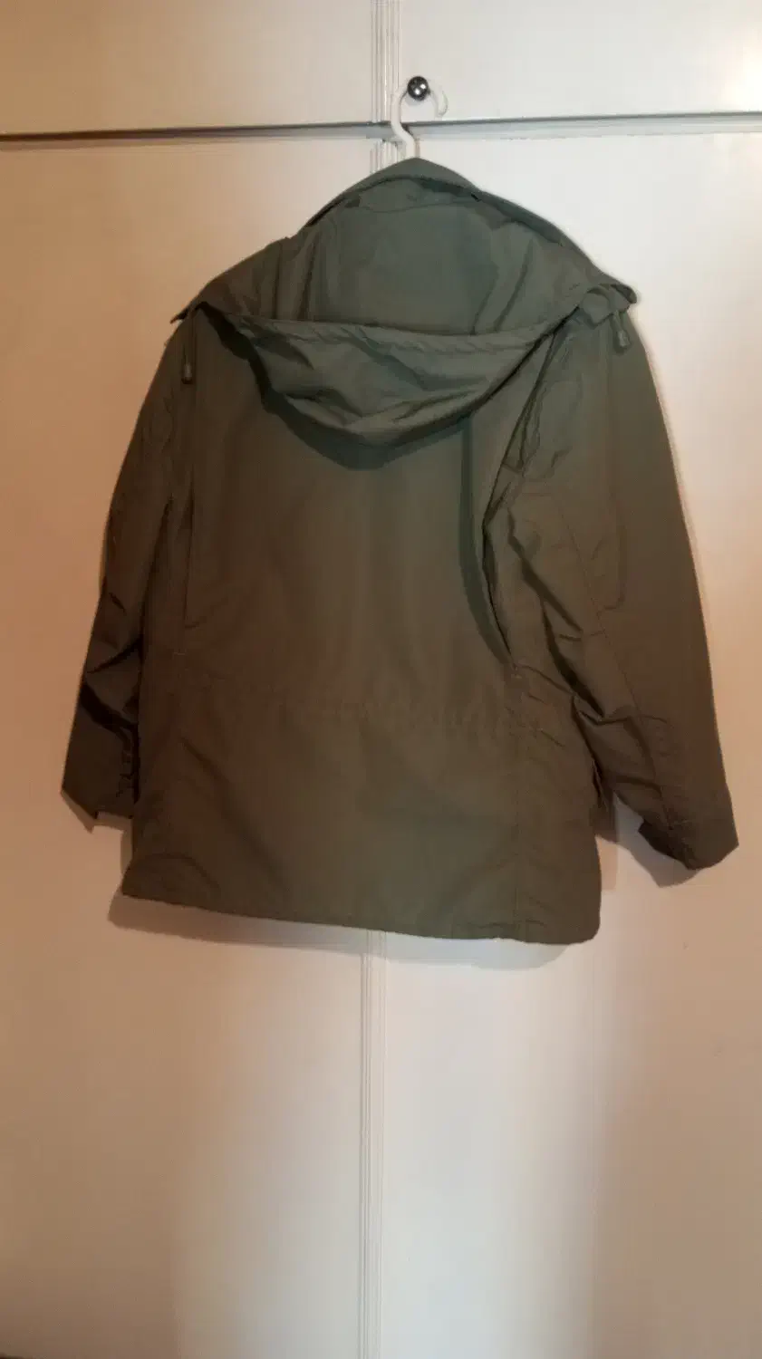 لباس|لباس|گلبهار, شهر جدید گلبهار|دیوار