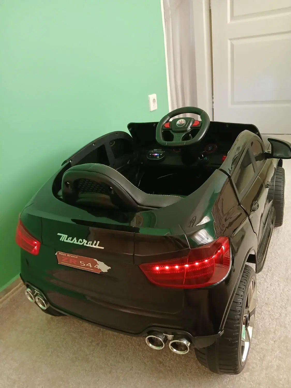 ماشین شارژی ۴ موتوره طرح مازراتی|اسباب‌بازی بچه|قم, پردیسان|دیوار