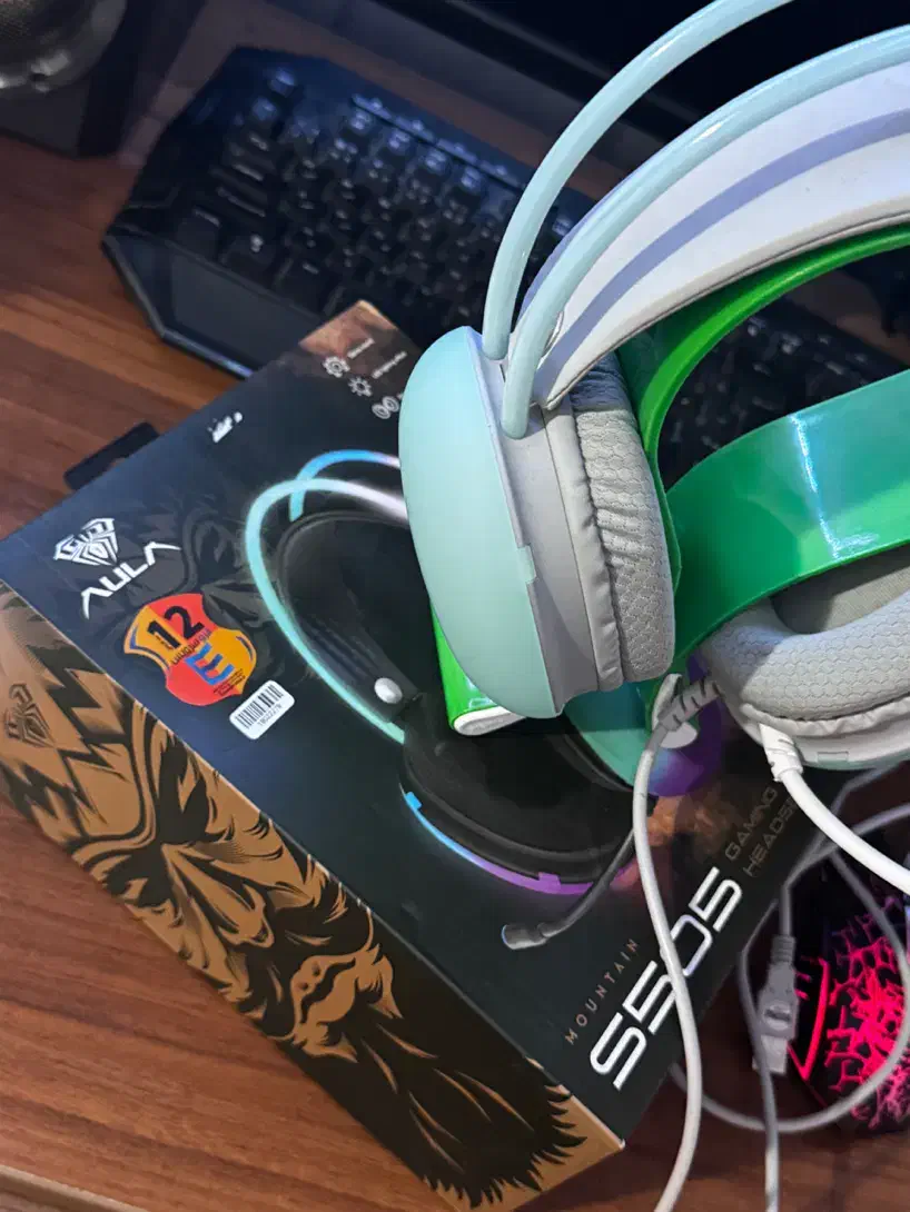 هدفون سیمی|قطعات و لوازم جانبی رایانه|شیراز, وصال|دیوار