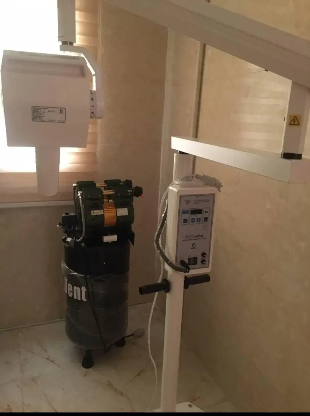 اجاره توافقی روزانه مطب مجهز دندانپزشکی|اجارهٔ کوتاه‌مدت دفتر کار و فضای آموزشی|تهران, هاشمی|دیوار