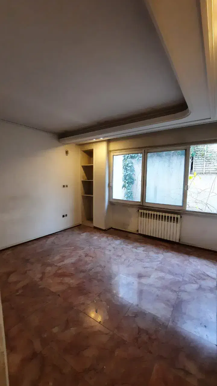 ۷۰۰متر زیربنا ویلا دربست فاز۱ شهرک غرب