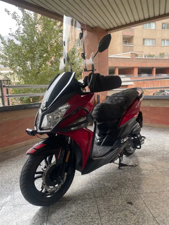 j200|موتورسیکلت|تهران, شهرک آتی شهر|دیوار