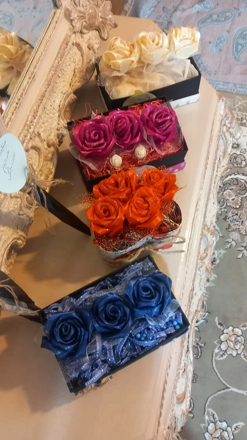 گلهای ربانی سفارش پذیرفته میشود|گل مصنوعی|نظرآباد, رسالت|دیوار