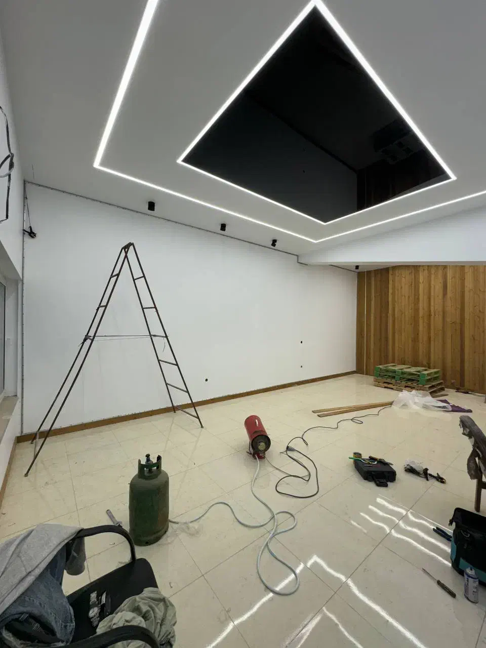 سقف کاذب کشسان پی وی سی کناف لاین نوری|مصالح و تجهیزات ساختمان|هشتگرد, هشتگرد قدیم|دیوار