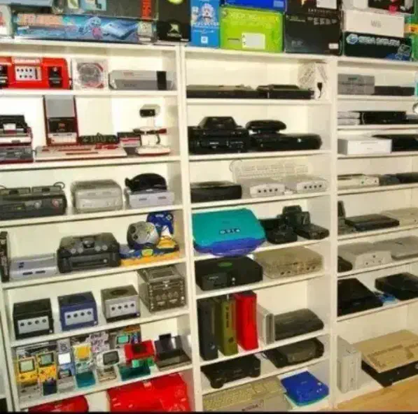 سگا میکرو پلی استیشن ۱ ۲ ۳ ۴ ۵ کمودور ایکس باکس|کنسول، بازی ویدئویی و آنلاین|شیراز, آبیاری|دیوار