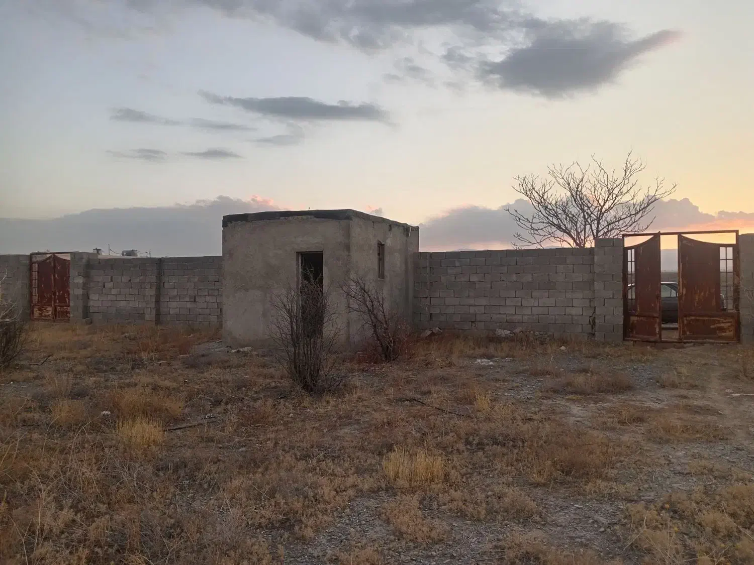 باغ 2 هزاری متری در شهرک گل اذین کاهو|فروش خانه و ویلا|گلمکان, |دیوار