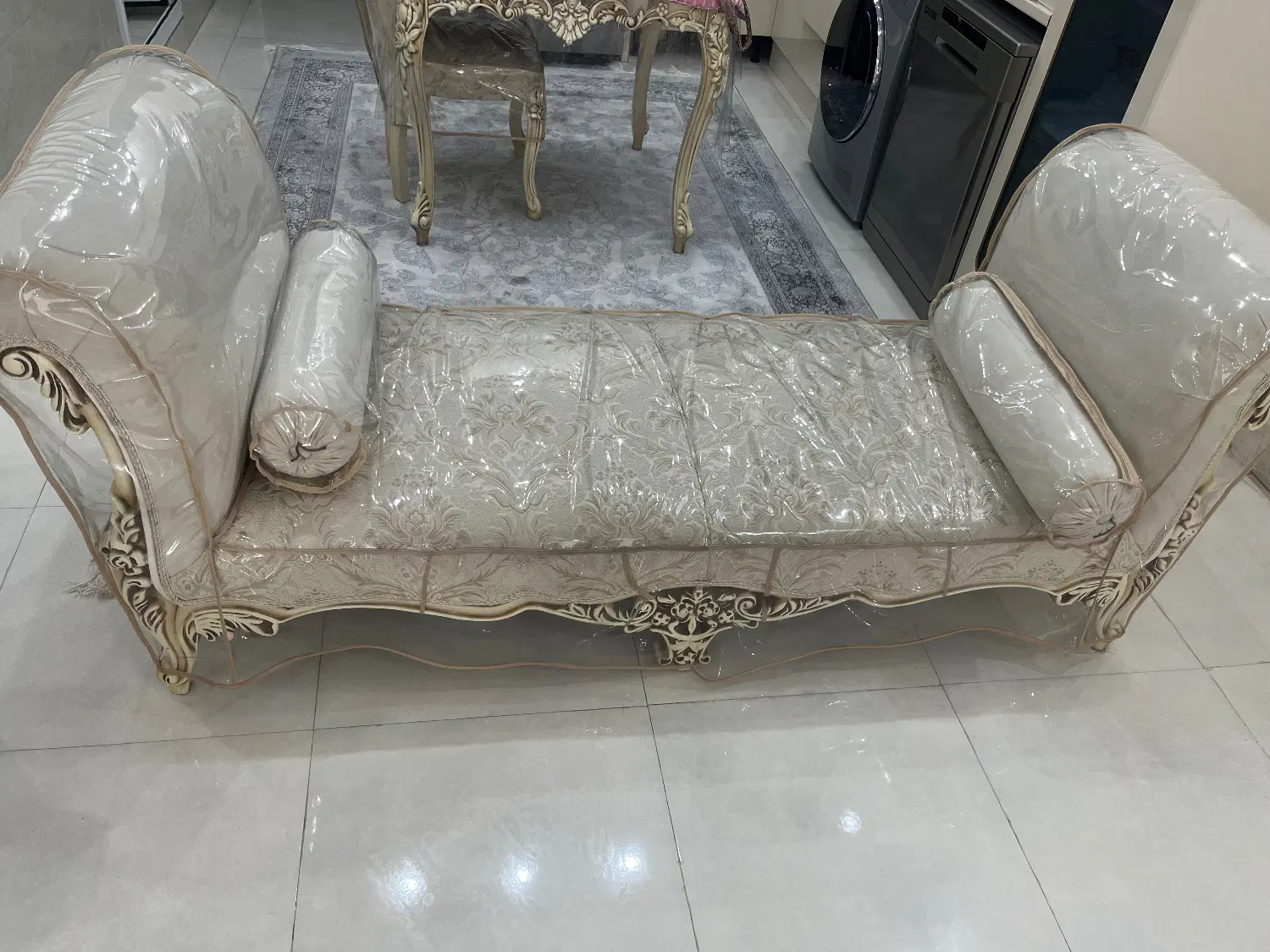چستر|مبلمان خانگی و میز عسلی|اردبیل, |دیوار
