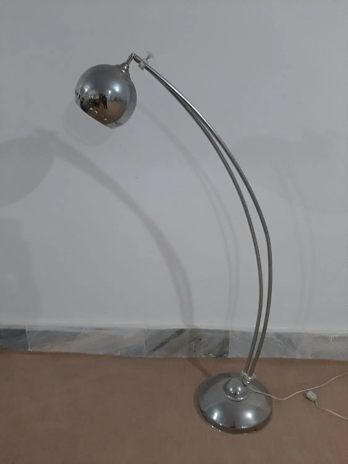 استند و آباژور|چراغ خواب و آباژور|سنندج, |دیوار