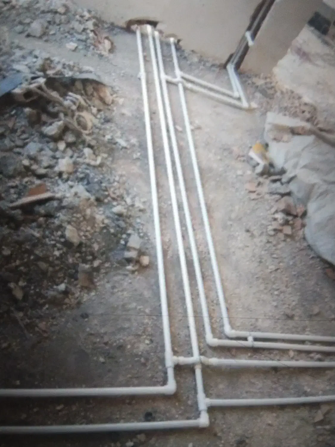 نصب هر گونه لوله آب سرد و گرم و اتصالات،شوفاژخانه،|خدمات پیشه و مهارت|سیرجان, |دیوار