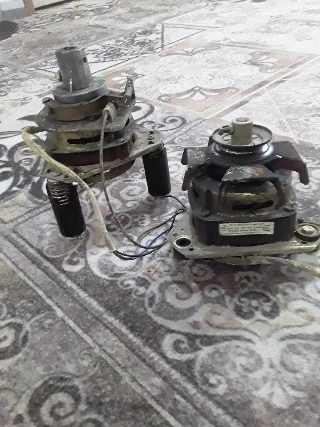 موتورماشین لباسشویی|ماشین لباسشویی و خشک‌کن لباس|اندیمشک, |دیوار