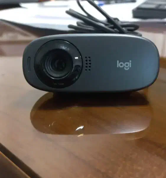 webcam وب کم logitech|قطعات و لوازم جانبی رایانه|مشهد, حجاب (شهرک غرب)|دیوار