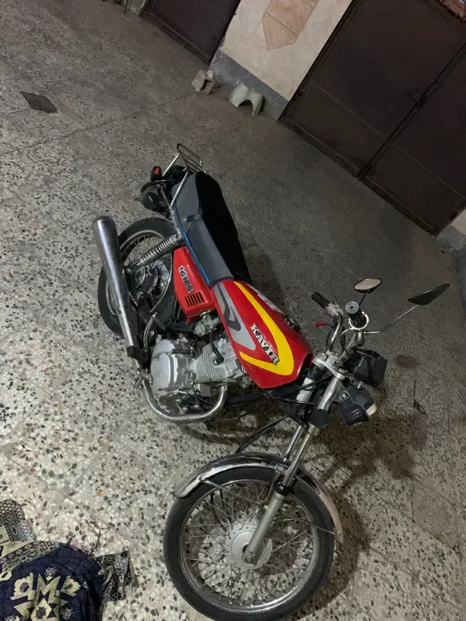 موتور هندا ۱۲۵|موتورسیکلت|اهواز, شهرک حفاری|دیوار