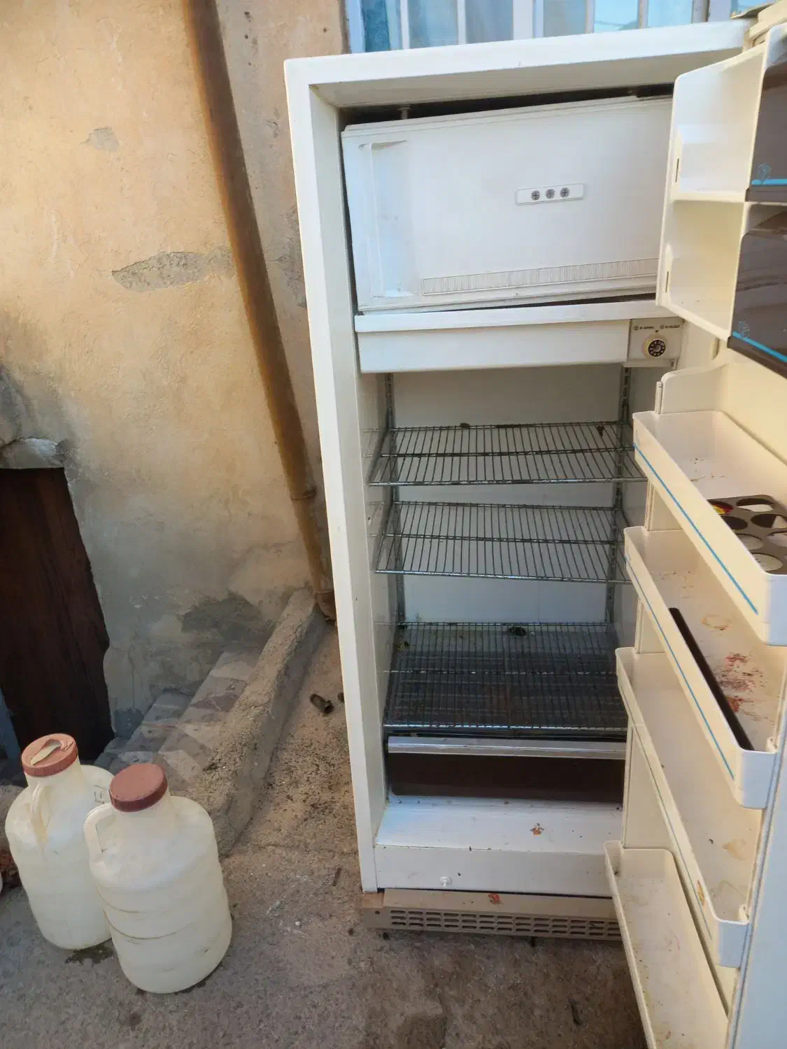 یخچال|یخچال و فریزر|همدان, |دیوار