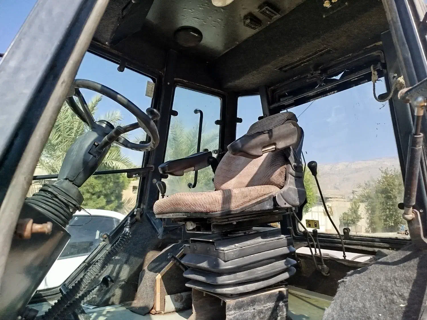 بیل بکهو|خودرو سنگین|چرام, |دیوار