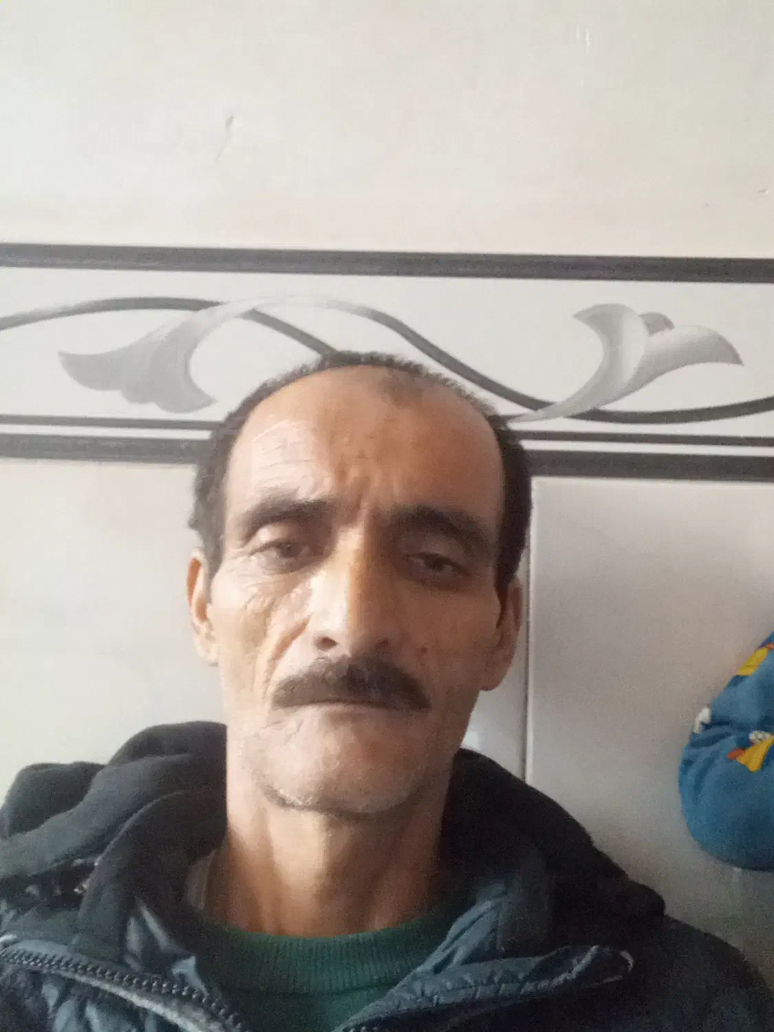 کیف گمشده|اشیا|بجنورد, |دیوار