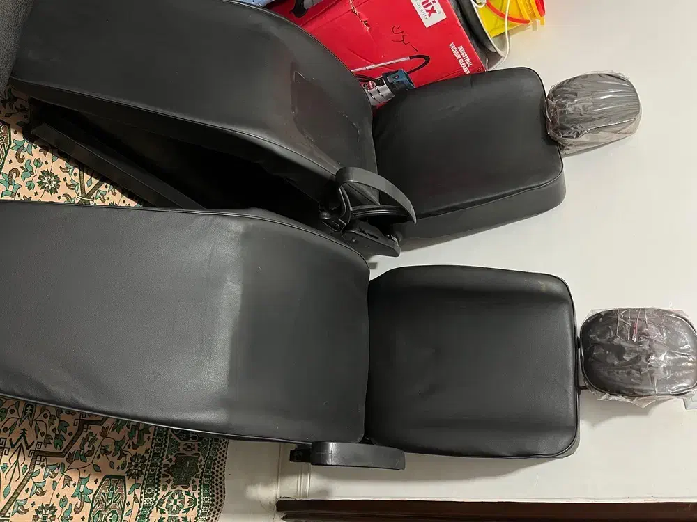 سالن زیبایی|آرایشگاه و سالن‌های زیبایی|کرمان, |دیوار