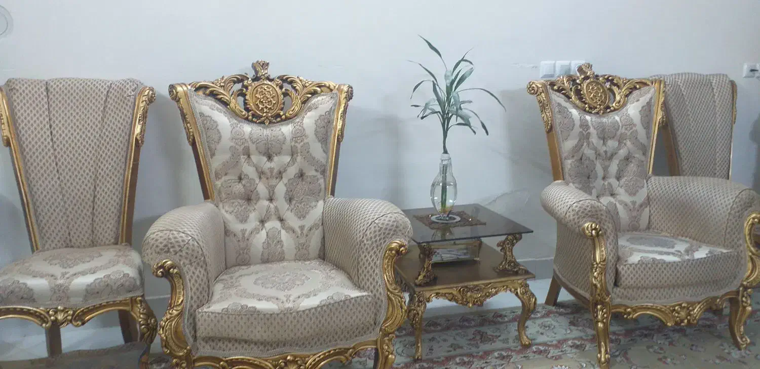 مبلمان کلاسیک ۹ نفره به همراه میز نهارخوری ۶ نفره|مبلمان خانگی و میز عسلی|بیرجند, |دیوار