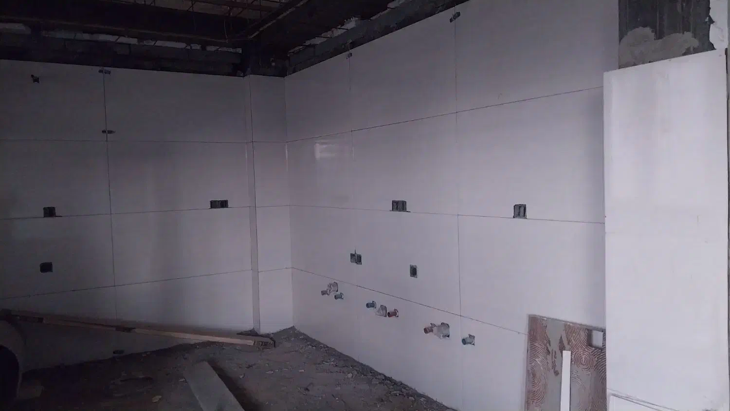 کاشی کاری سنگ کاری موزائیک کاری|خدمات پیشه و مهارت|اسلامشهر, باغ فیض|دیوار