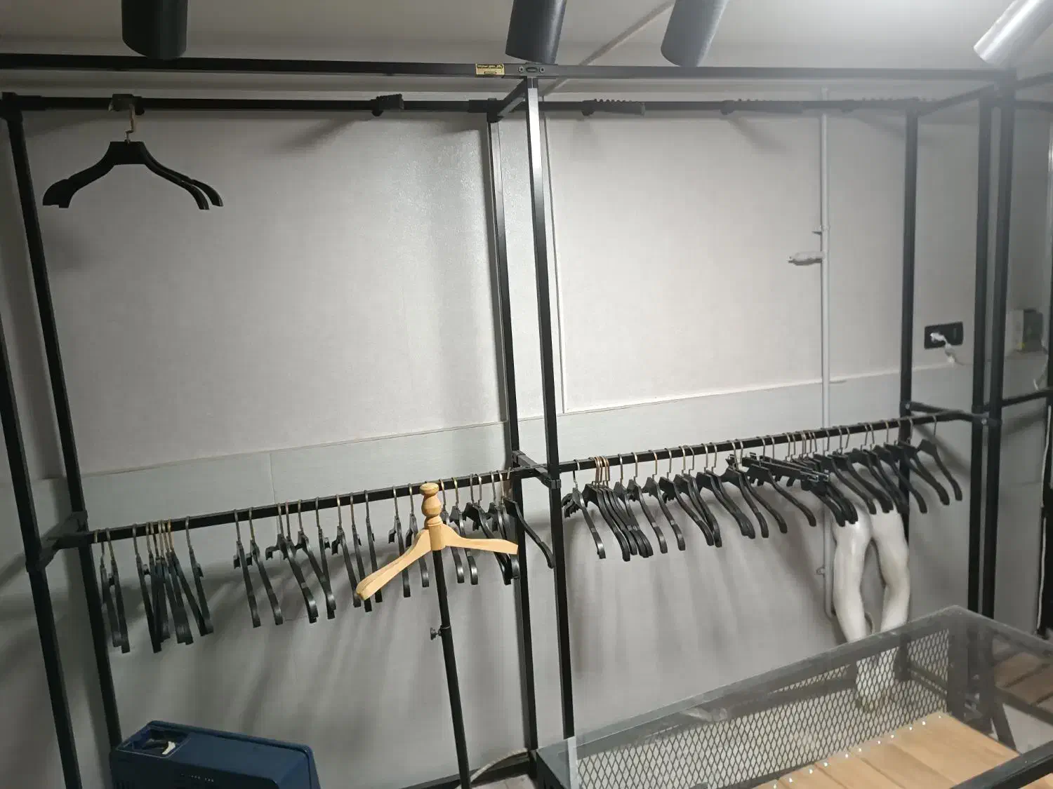 ویترین دکور بوتیک|فروشگاه و مغازه|اردبیل, |دیوار