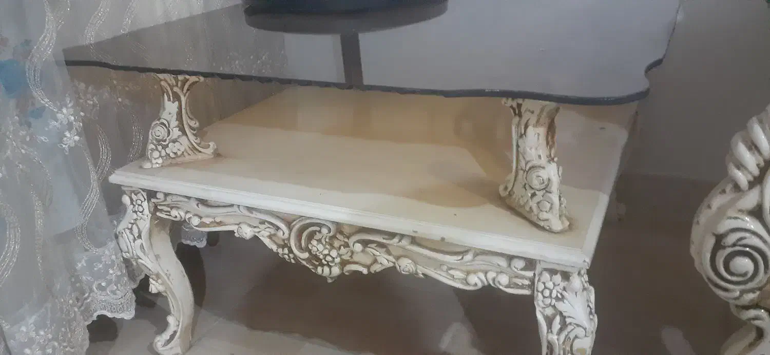 ۳تا میز عسلی سالم سلطنتی|مبلمان خانگی و میز عسلی|اردبیل, |دیوار