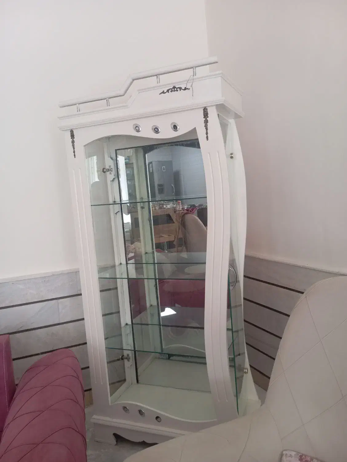 بوفه|بوفه، ویترین، کنسول|قائن, |دیوار