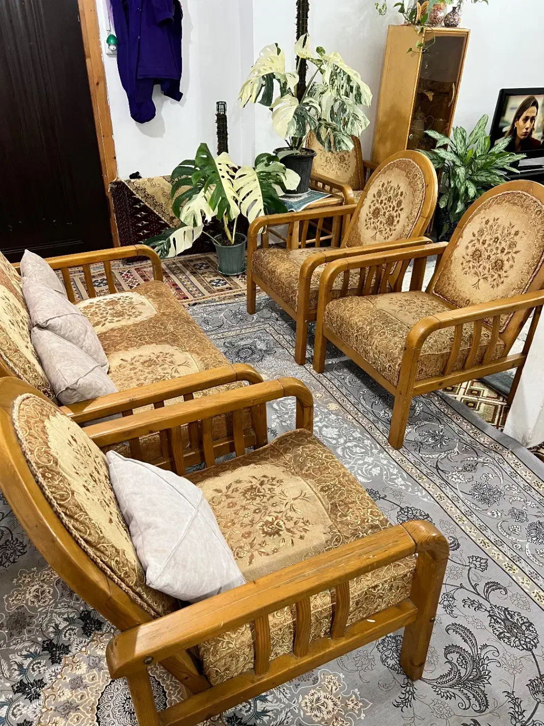 مبل چوبی ۷ نفره|مبلمان خانگی و میز عسلی|شیرود, |دیوار