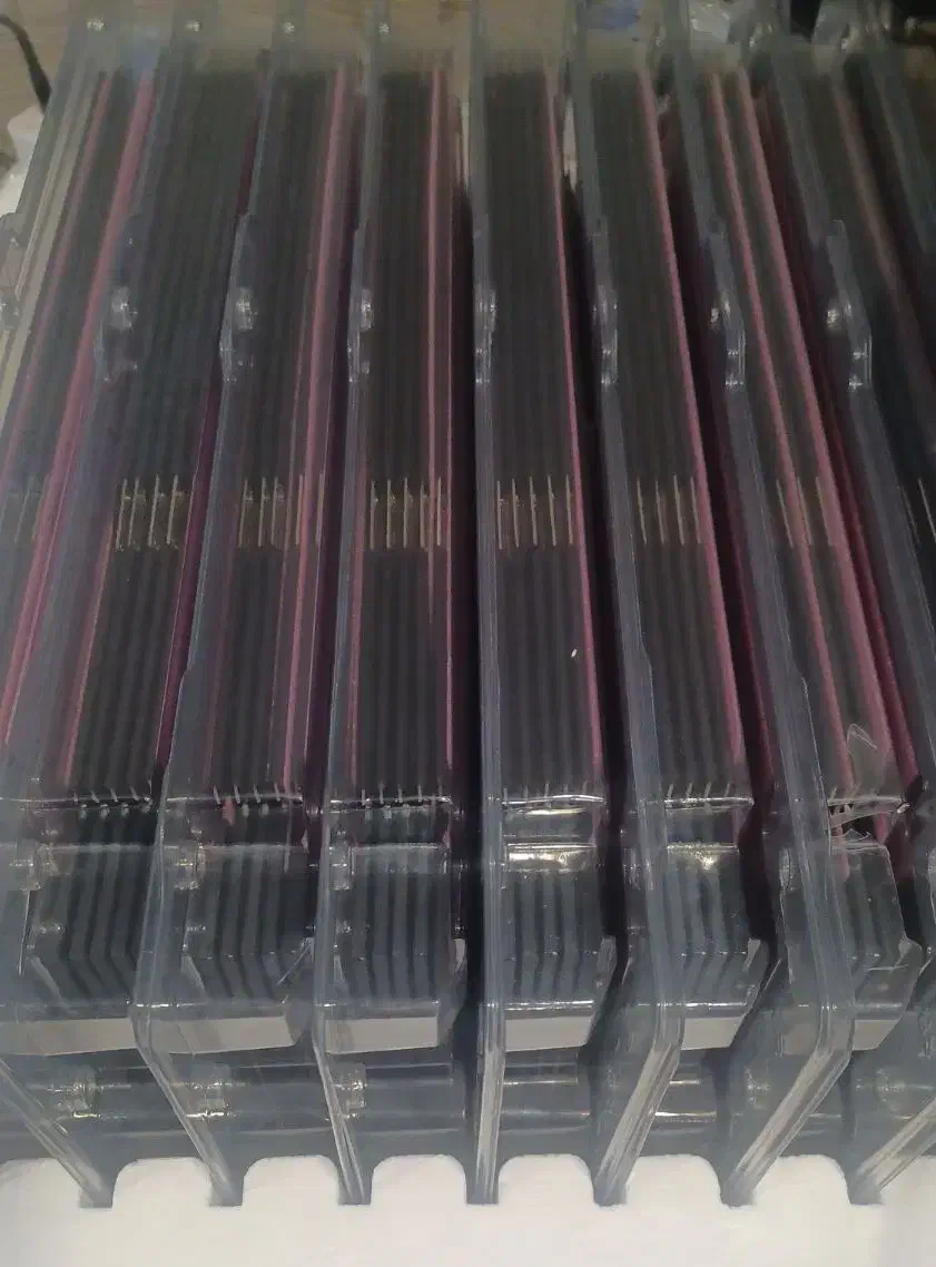 انواع LED لپ تاپ|قطعات و لوازم جانبی رایانه|شیراز, ملاصدرا|دیوار