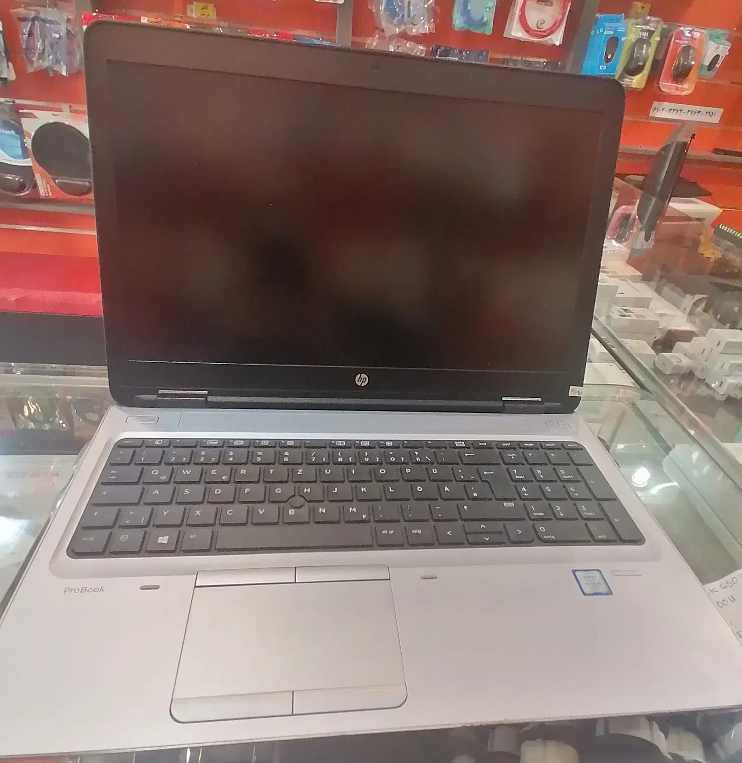 لپ تاپ HP فوق العاده تمیز با قیمت مناسب|رایانه همراه|شیراز, سینما سعدی|دیوار