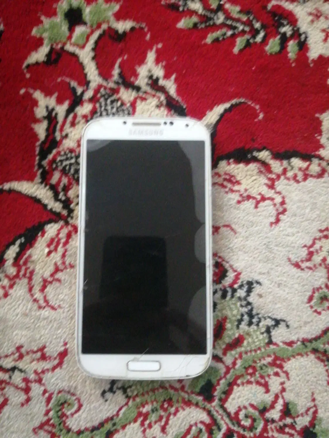 گوشی Galaxys4|موبایل|نجف‌آباد, پادگان|دیوار