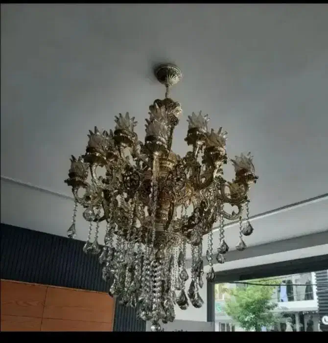 خریدوفروش انواع لوستر چلچراغ اباژور دیوارکوب وغیره|لوستر و چراغ آویز|مشهد, هنرستان|دیوار