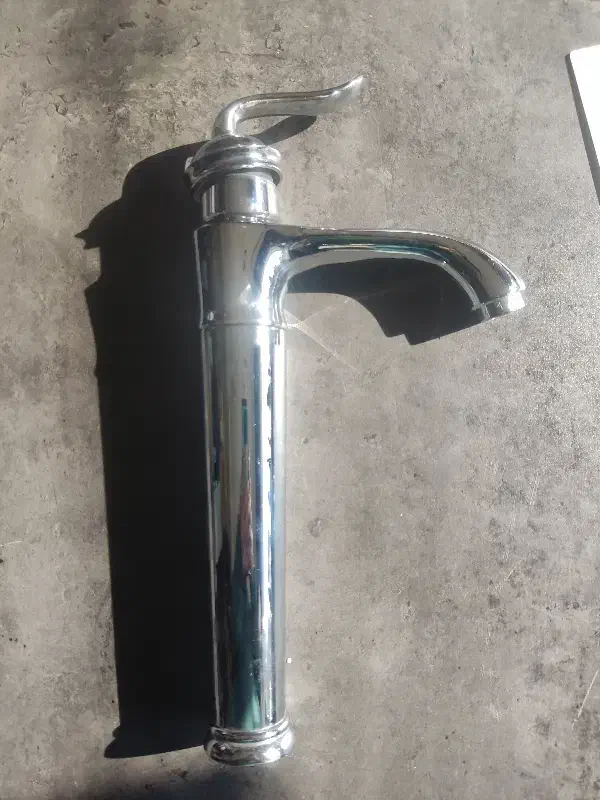 شیر روشویی پایه بلند|لوازم سرویس بهداشتی|قزوین, |دیوار