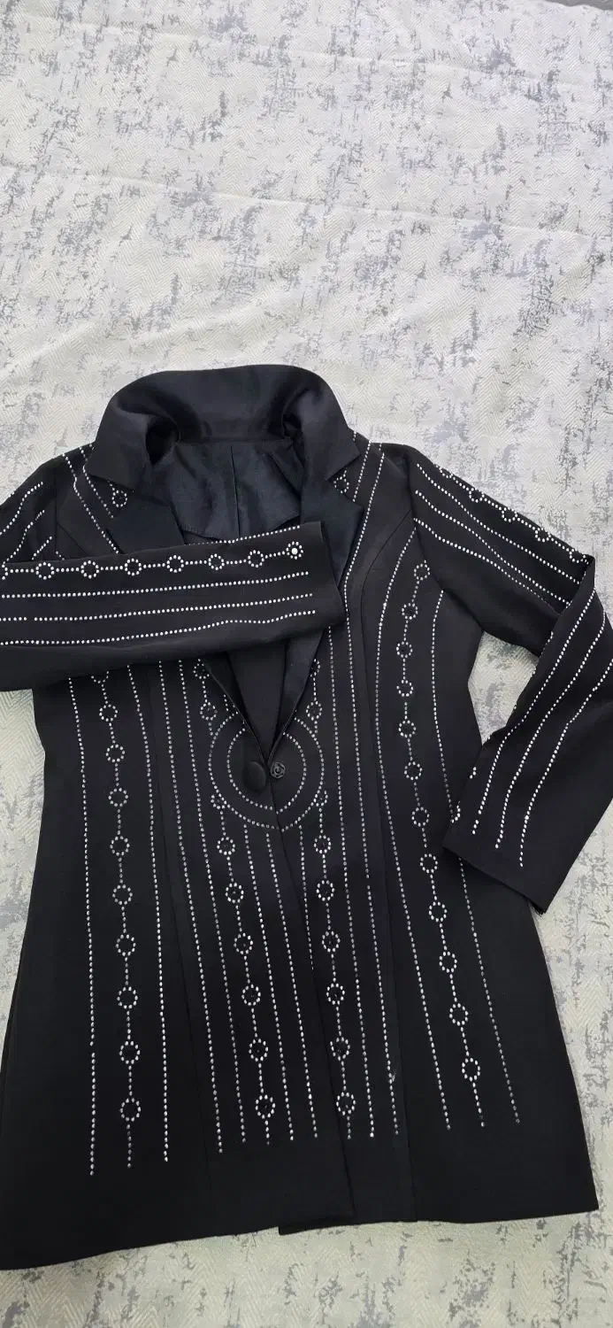 مانتو|لباس|جوانرود, |دیوار