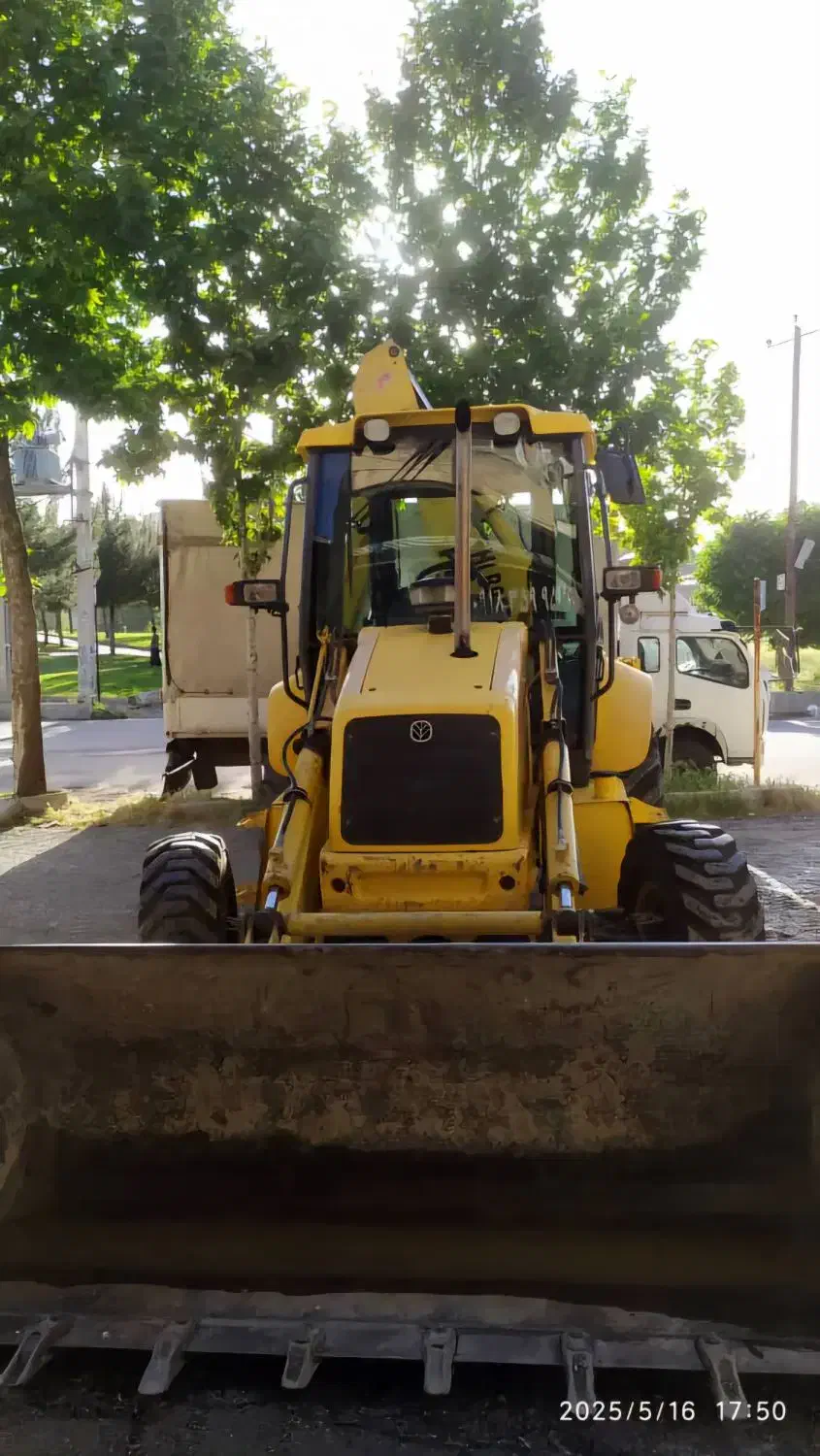 بیل بکهو نیوهلند HLB95|خودرو سنگین|کرمانشاه, |دیوار