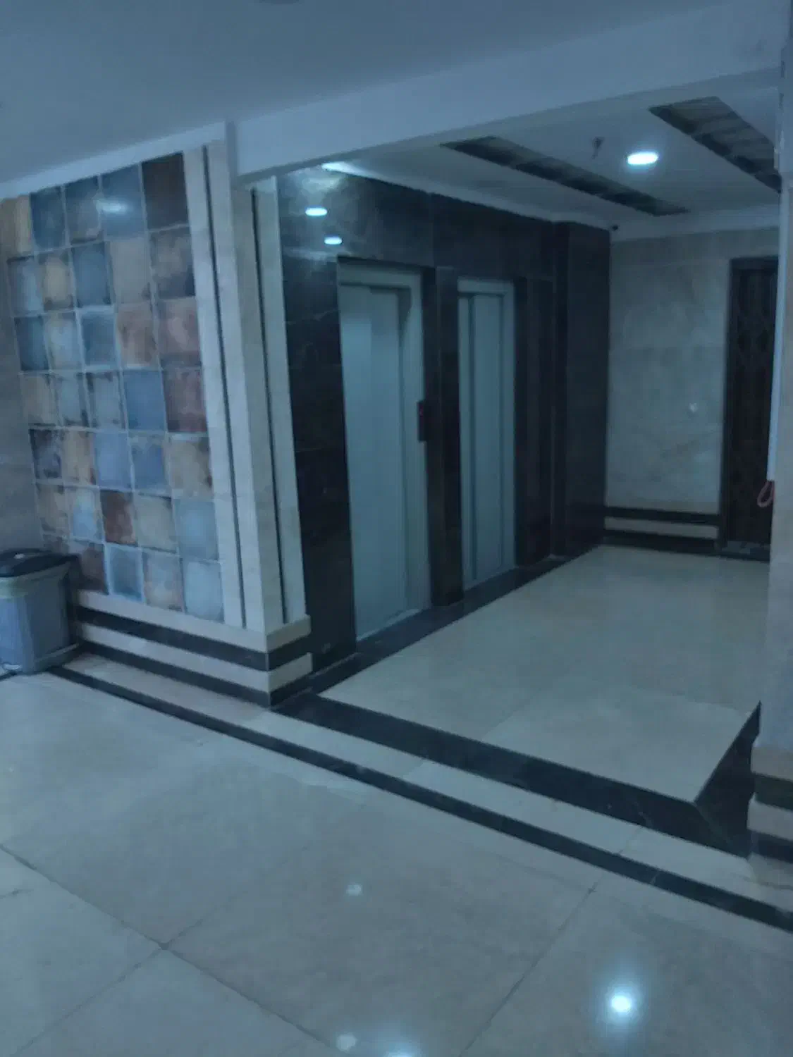 واحد ۷۳ متری سند اداری|فروش دفتر کار، اتاق اداری، مطب|کرج, گلشهر|دیوار