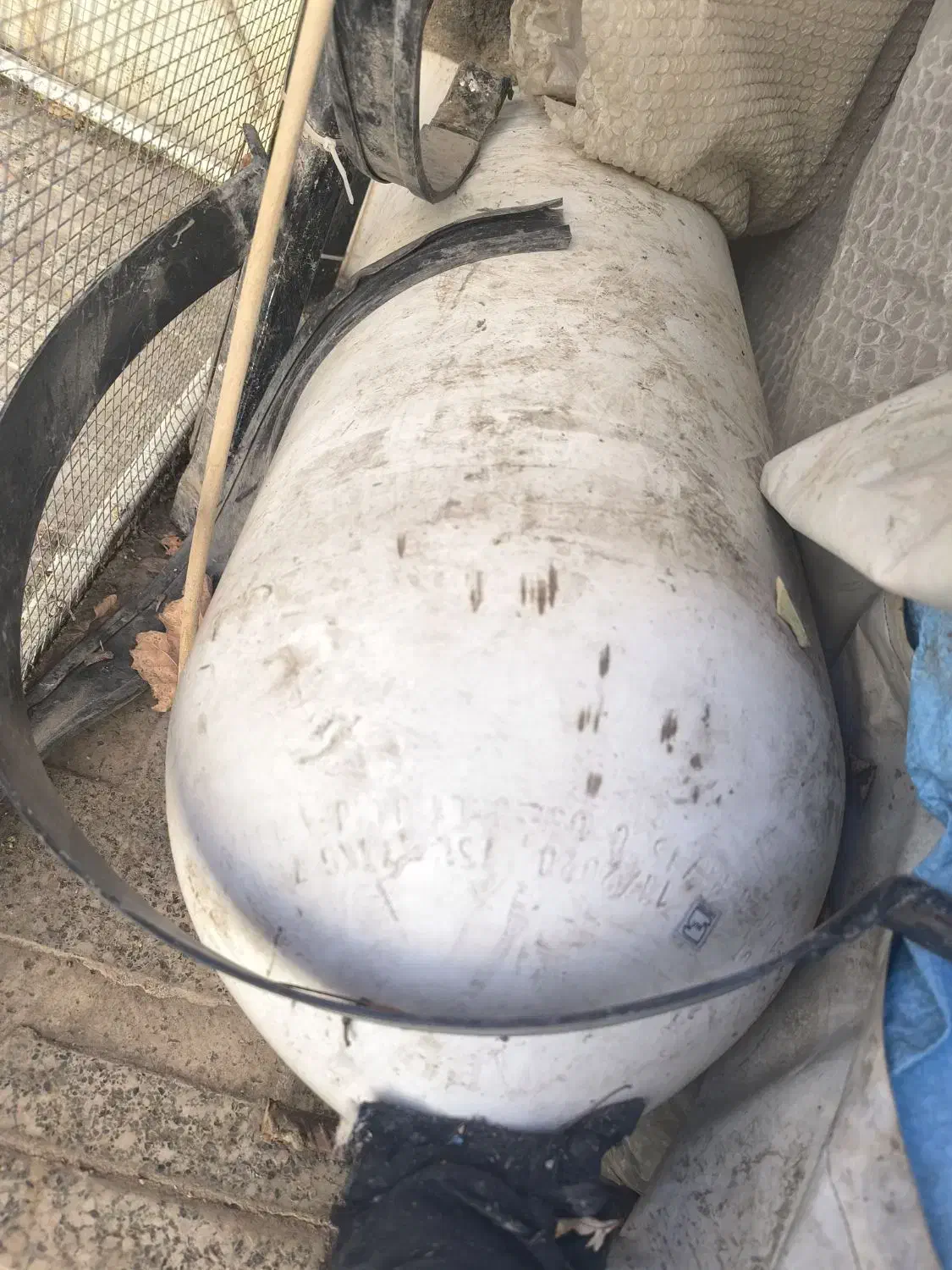 مخزن گاز cng 14 کیلویی پژو|قطعات یدکی و لوازم جانبی|سیرجان, |دیوار